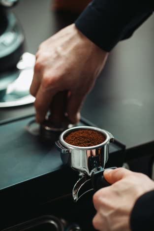 Bristot Moka Oro Ground Coffee | Italian Ground Espresso | Medium Roast | For Moka, French Press, Pour Over | 8.8oz/250g (Pack of 2)