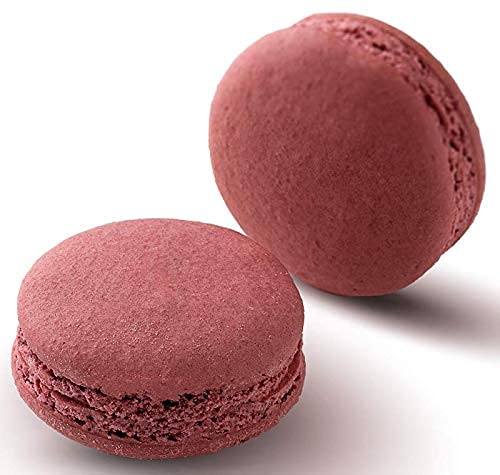 18 Berry Macarons