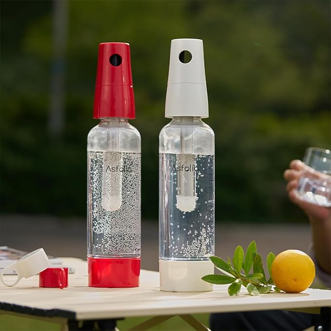Portable Sparkling Water Maker - Travel Soda Maker for Home & Outdoor, 1L Carbonating Bottle, 10 pcs CO2 Cylinders, Compact Carbonated Water Machine for Flavored Drinks, Soda Machine (Red)