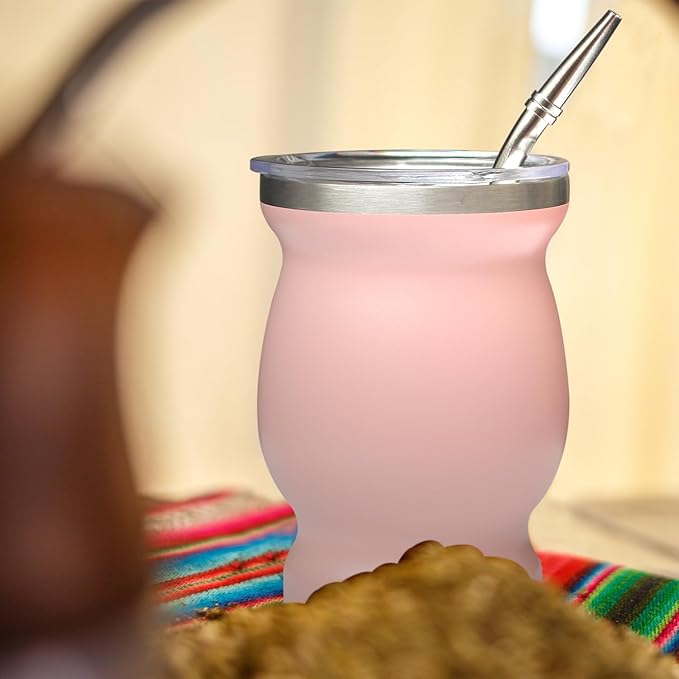Beruth Bombilla Yerba Mate Gourd, 8oz Stainless Steel Tea Cup Set with a Multifunctional Lid, Two Straws and Cleaning Brushes, Double Walled Coffee Mug Heat Insulation Anti Scalding （Peachy Pink）