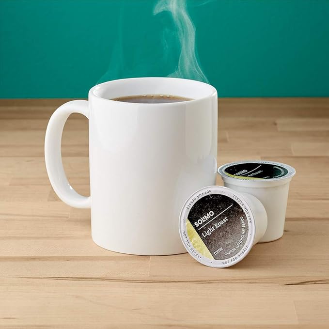 Amazon Brand - Solimo Light Roast Coffee Pods, Morning Light, Compatible with Keurig 2.0 K-Cup Brewers, 100 Count