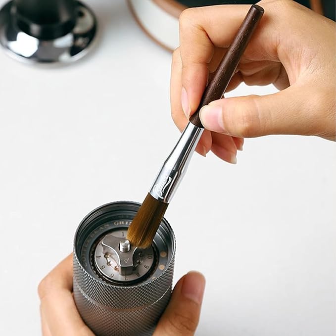 Coffee Brush,2pcs Espresso Brush+Coffee Scoop,Coffee Cleaning Brush,Coffee Grinder Brush Coffee Filter Cleaning Brush,Suitable for Espresso Machine with Grinder for Home,Espresso Machine Cleaning Set