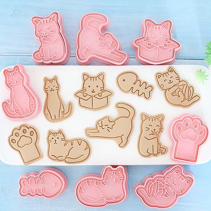 8pcs Cat Cookie Cutters Set, 3D Cute Stamps, Cupcake Pancake Apple Pie Pastry Biscuit Molds, Fruit Sandwich Cutter, Baking Molds for Party Decorations (Cat-1)