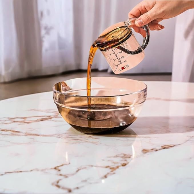 4-in-1 Adjustable Measuring Cup, Multi-Functional Measuring Cup with Scraper-Style Seal Base, Can Be Raised to Create Four Different Measurements 1/4 1/3 1/2 and 1, for Cooking and Baking