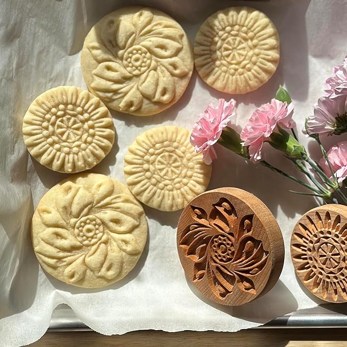 Wood Cookie Stamp, 2.5 Inch (Whirling Flower CS-041)