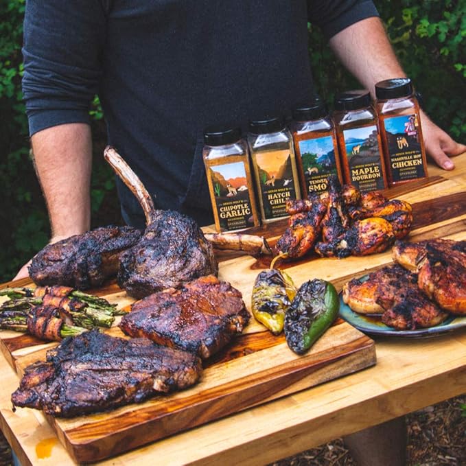Spiceology & Derek Wolf - Maple Bourbon Seasoning - Sweet & Smoky Barbeque Rubs, Seasonings and Spice Blends - Use On: Ribs, Pork Shoulder, Beef, Bacon, Chicken Wings, Popcorn, Scallops or Duck Breast - 22 oz