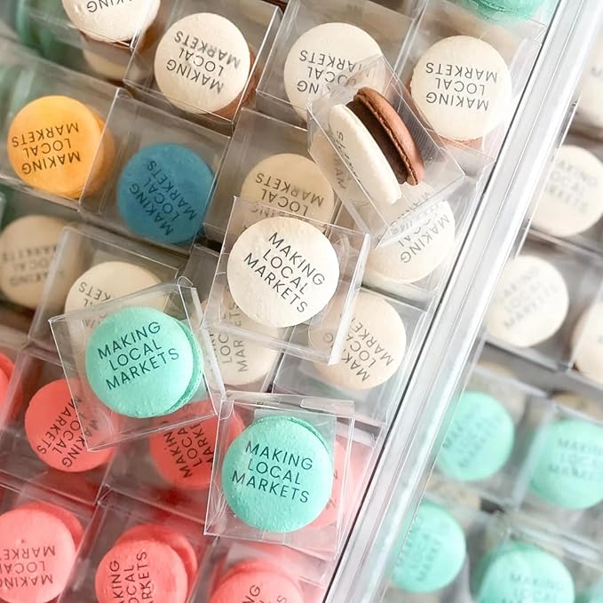 100pcs Clear Macaron Boxes Chocolate Covered Ore Cookie Boxes 2.17" x 2.17" x 1.38" Clear Favor Box Treat Pastry Box for Christmas Birthday Wedding