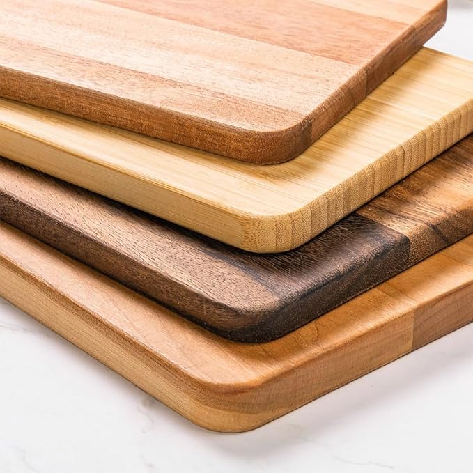callie Personalized Cutting Board with Monogrammed Name, Wooden Kitchen Chopping Boards with Handle, Reversible Engraved Serving Tray, Housewarming Gifts for Family
