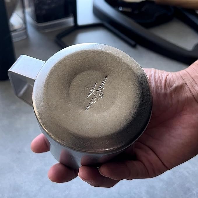 MHW-3BOMBER Latte Art Pitcher Stainless Steel Milk Frothing Pitcher Steamed Espresso Cup Barista Pitcher (Silver Spot, 20oz/600ml) P5027SS-OS