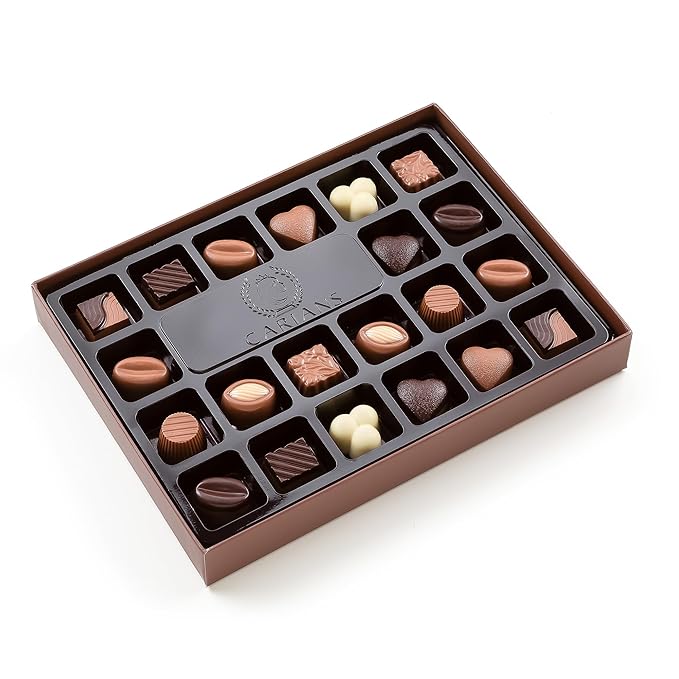CARIANS Chocolate Gift Box, Assorted Luxury Premium Pralines Gourmet Chocolate Basket, Dark, Milk & Truffles, Box of Candy, Great for Gift Giving, Anniversary, Thanksgiving, Christmas