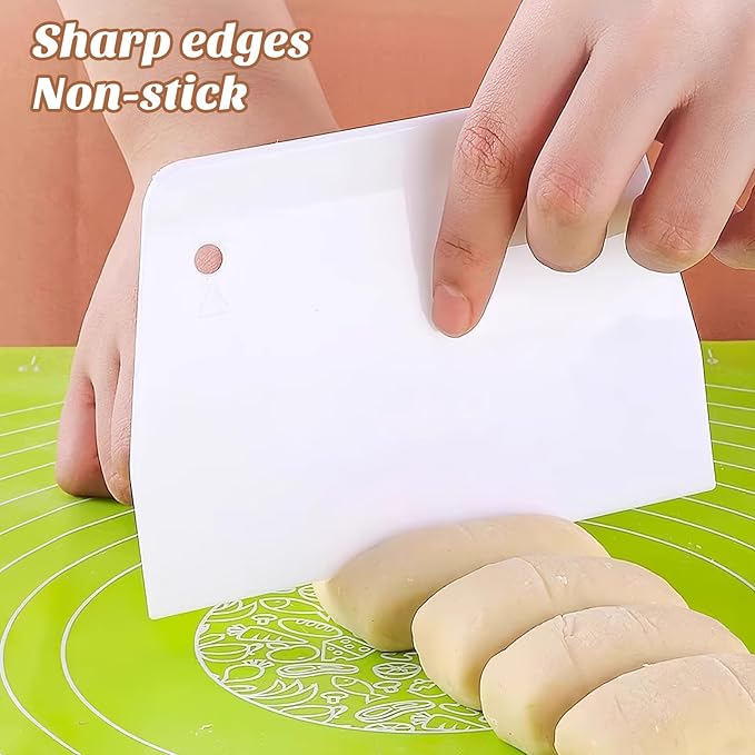 Cabilock 2pcs Cake Scraper Icing Smoother Flexible Plastic Cake Scraper Smoother for Bakery Pastry Cake Decoration Kitchen DIY Baking Tool