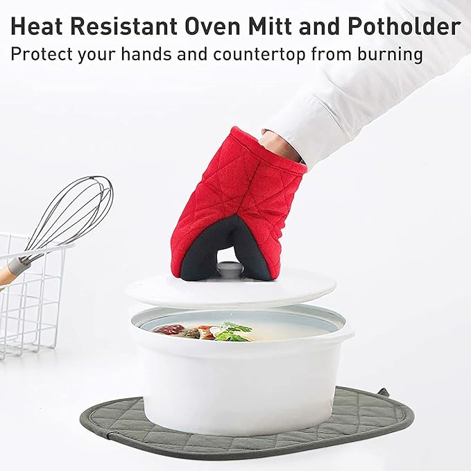 1 Pair Short Oven Mitts, Heat Resistant Silicone Kitchen Mini Oven Mitts for 500 Degrees, Non-Slip Grip Surfaces and Hanging Loop Gloves, Baking Grilling Barbecue Microwave Machine Washable
