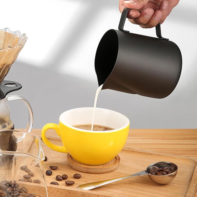 Milk Frother Pitcher 20 OZ，Espresso Milk Frothing Pitcher, Milk Steamer Cup Steaming Pitcher, Stainless Steel Coffee Froth Cup with Latte Art Pen for Coffee Cappuccino (Black)