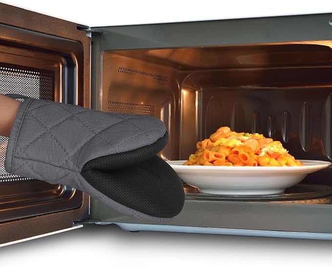 1 Pair Short Oven Mitts, Heat Resistant Silicone Kitchen Mini Oven Mitts for 500 Degrees, Non-Slip Grip Surfaces and Hanging Loop Gloves, Baking Grilling Barbecue Microwave Machine Washable