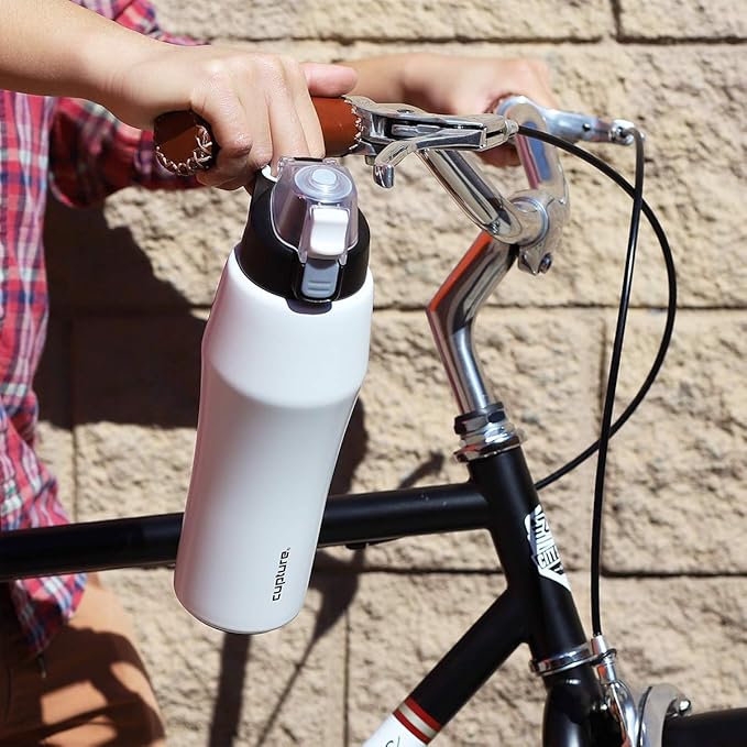 Cupture Action Bottle with Handle - Stainless Steel Vacuum-Insulated, 22 oz