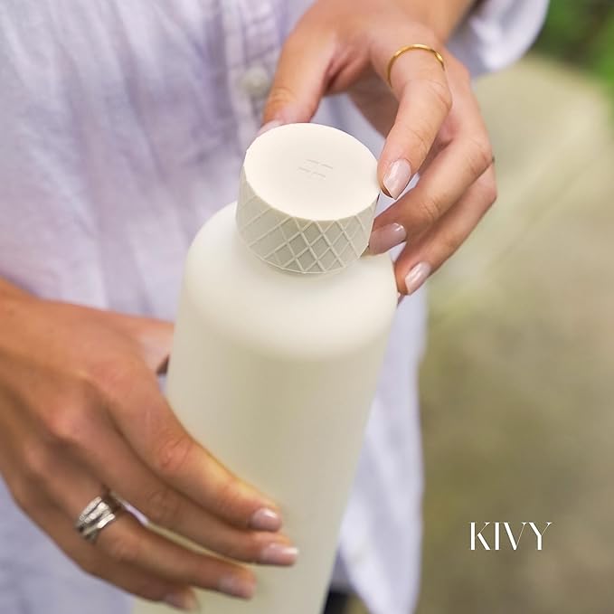 KIVY Slim Water Bottle 32oz [Lightweight & Shatterproof] Fits Backpack & Cupholder for Travel, Sports, School, Gym - Sage green water bottle no straw - Gym water bottle screw top - Dishwasher Safe