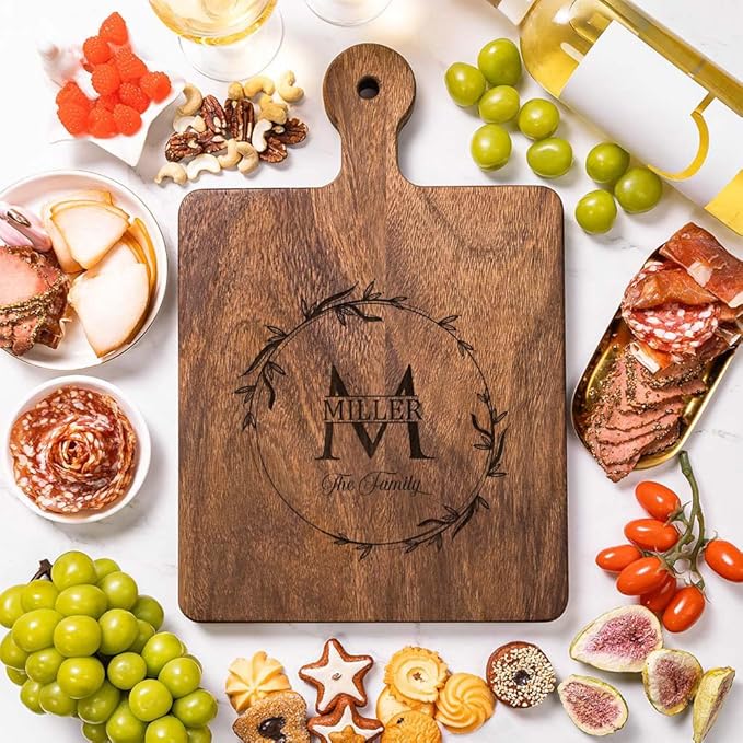 callie Personalized Cutting Board with Monogrammed Name, Wooden Kitchen Cutting Boards with Handle, Reversible Cheese Serving Tray, Housewarming Gifts for Family