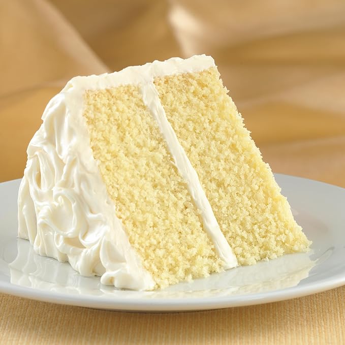 Betty Crocker Delights Super Moist French Vanilla Cake Mix, Holiday Baking, 13.25 oz