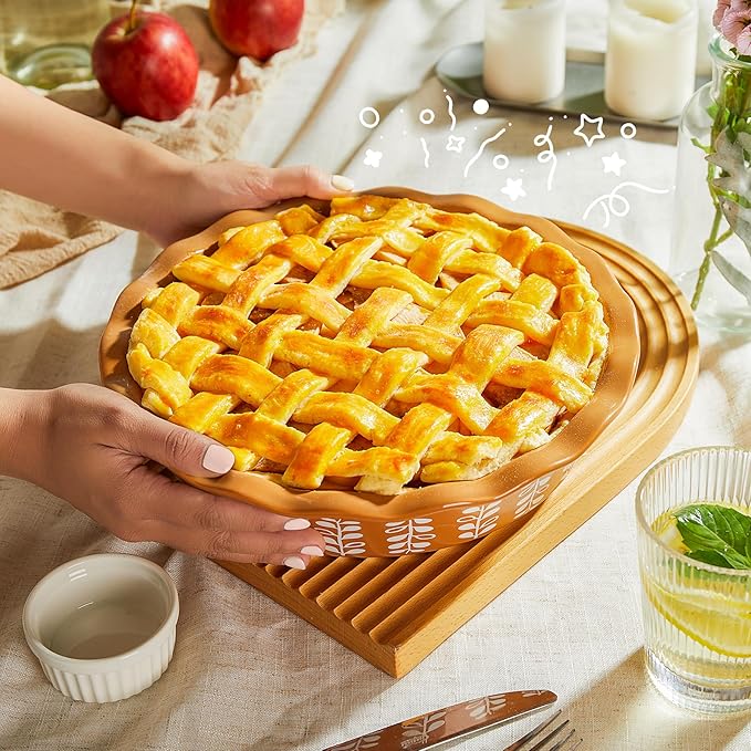 Sweese Porcelain Deep Fluted Pie Dish for Baking - 9 inch Porcelain Pie Plate for Apple, Quiche, Pot Pies, Tart - Leaf - Brown
