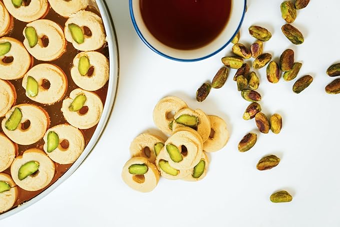 Zaitoune Ghraybeh Cookies - 1.1 lb | Luxurious Traditional Middle Eastern Pistachio Shortbreads Handcrafted in Turkey | Beautiful Reusable Gift Tin | Perfect for Dessert | Great Sharing Present