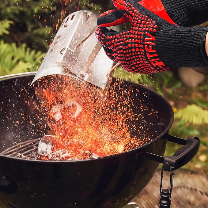 BBQ Gloves, Oven Gloves, 1472°F Extreme Heat Resistant Barbecue Gloves, Silicone Non-Slip Oven Mitts, Kitchen Gloves for Cooking, Grilling, and Baking (Red)