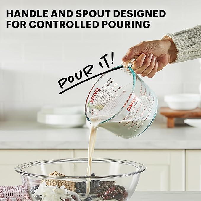 Pyrex Essentials (3-Pack) Glass Measuring Cups Set, (1, 2 & 4 Cup) Measuring Cups For Prepping, Baking and Cooking, Preheated Oven, Dishwasher, Freezer, and Microwave Safe