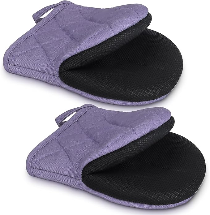 1 Pair Short Oven Mitts - Silicone Kitchen Oven Gloves High Heat Resistant 500℉, Mini Oven Mits with Non-Slip Grip Surfaces and Hanging Loop for BBQ, Baking, Cooking and Grilling (Purple)