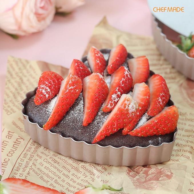 CHEFMADE Mini Tart Pan Set, 4-Inch 4Pcs with Removable Loose Bottom Non-Stick Heart-shaped Quiche Bakeware for Oven and Instant Pot Baking (Champagne Gold)