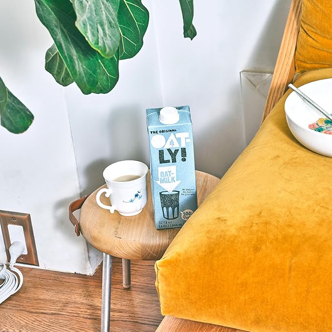 Oatly Original Oatmilk - Shelf-Stable, Creamy, Dairy-Free, Plant-Based Milk for Cereal, Smoothies, Baking & More (32 oz, 12-pack)