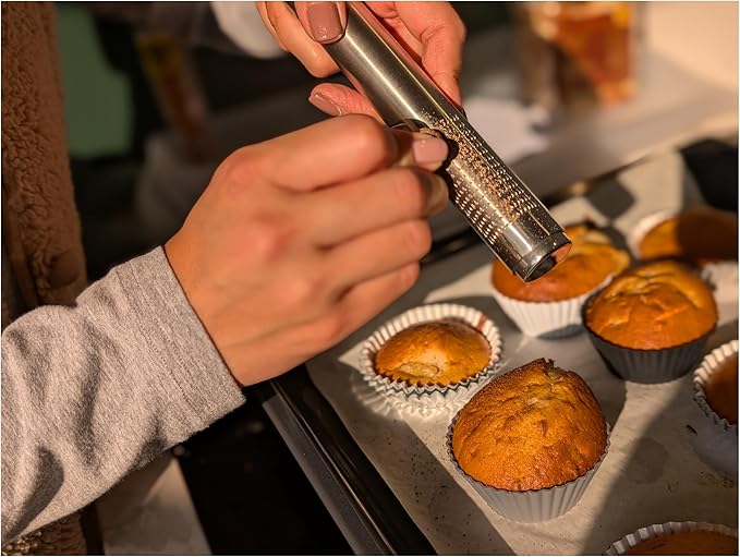 Nutmeg Grater with Silicone Brush & Storage - 18/10 Stainless Steel, Compact Spice & Nut Grinder Tool for Fresh Nutmeg Powder