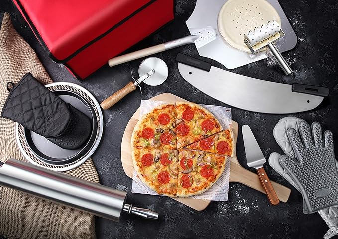 New Star Foodservice 50370 Restaurant-Grade Wooden Pizza Peel, 19" L x 19" W Plate, with 14" L Wooden Handle, 33" Overall Length