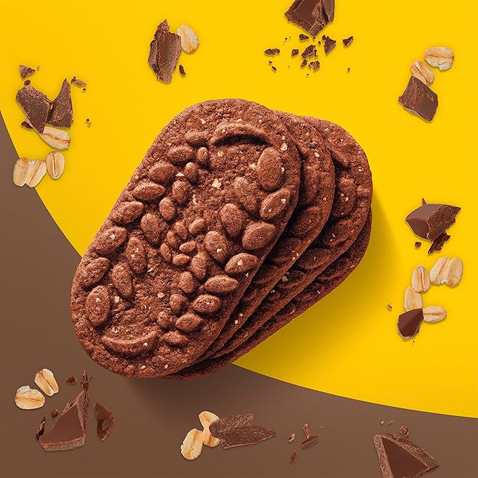 belVita Breakfast Bars Biscuits, Chocolate, 30 Total Packs, 6 Boxes (4 Biscuits Per Pack)